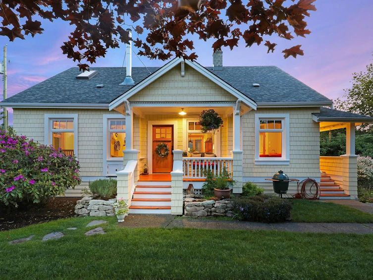 3247 Third Street, Cumberland, BC, V0R 1S0