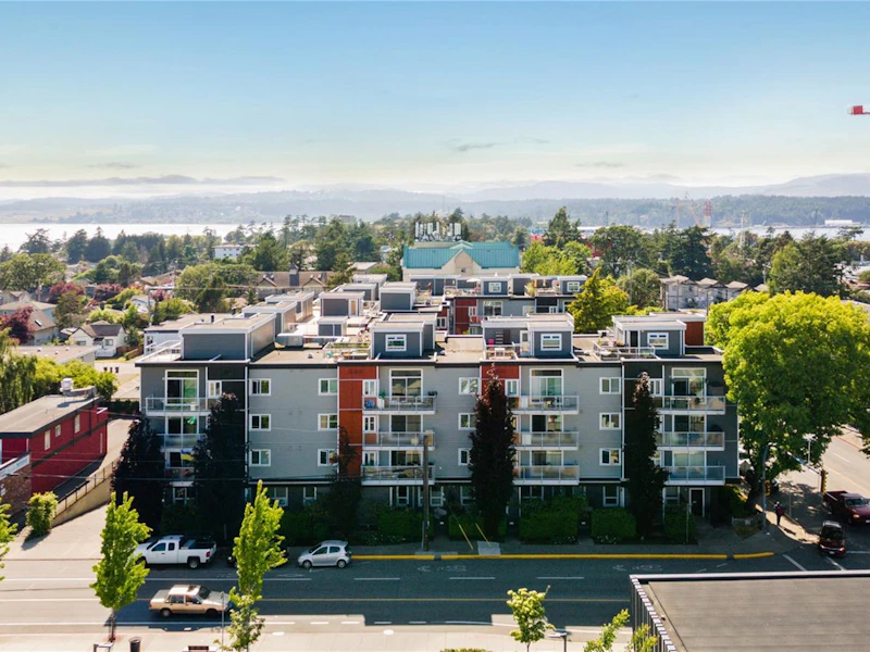 318 - 1315 Esquimalt Road, Esquimalt BC V9A 3P5