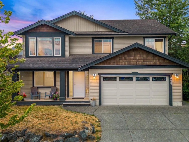 2689 Kendal Avenue, Cumberland, BC, V0R 1S0