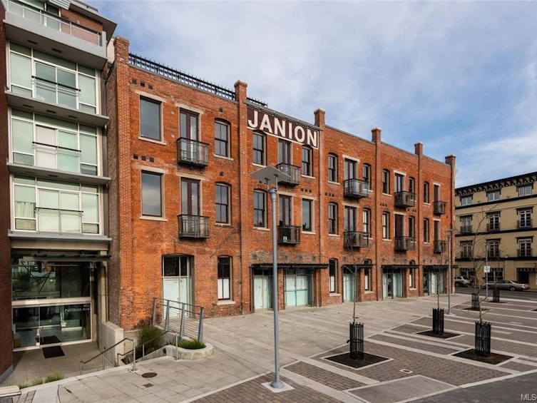 109-456 Pandora Avenue, Victoria, BC, V8W 3C6
