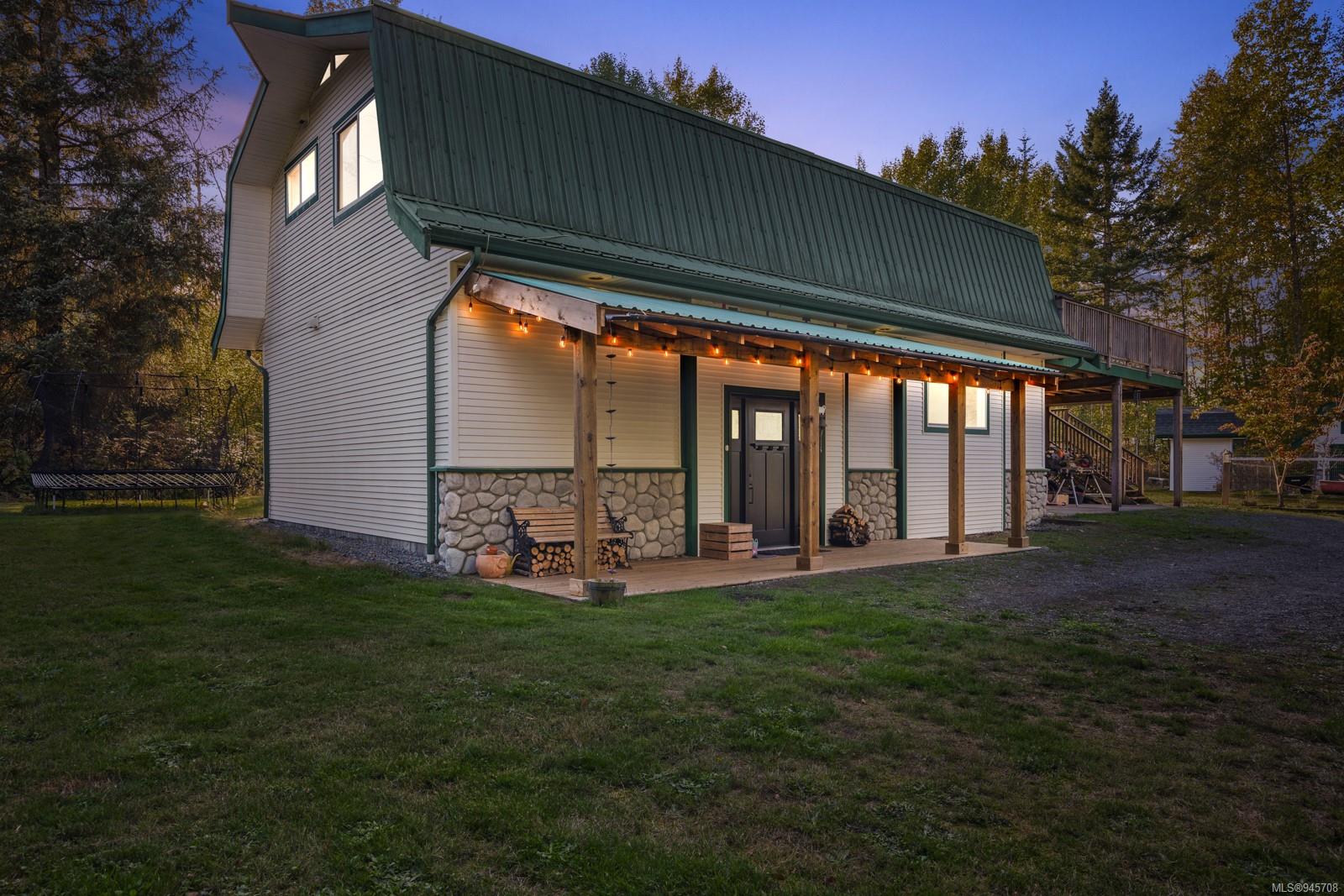 1649 Stephan Road, Black Creek, BC, V9J 1G2