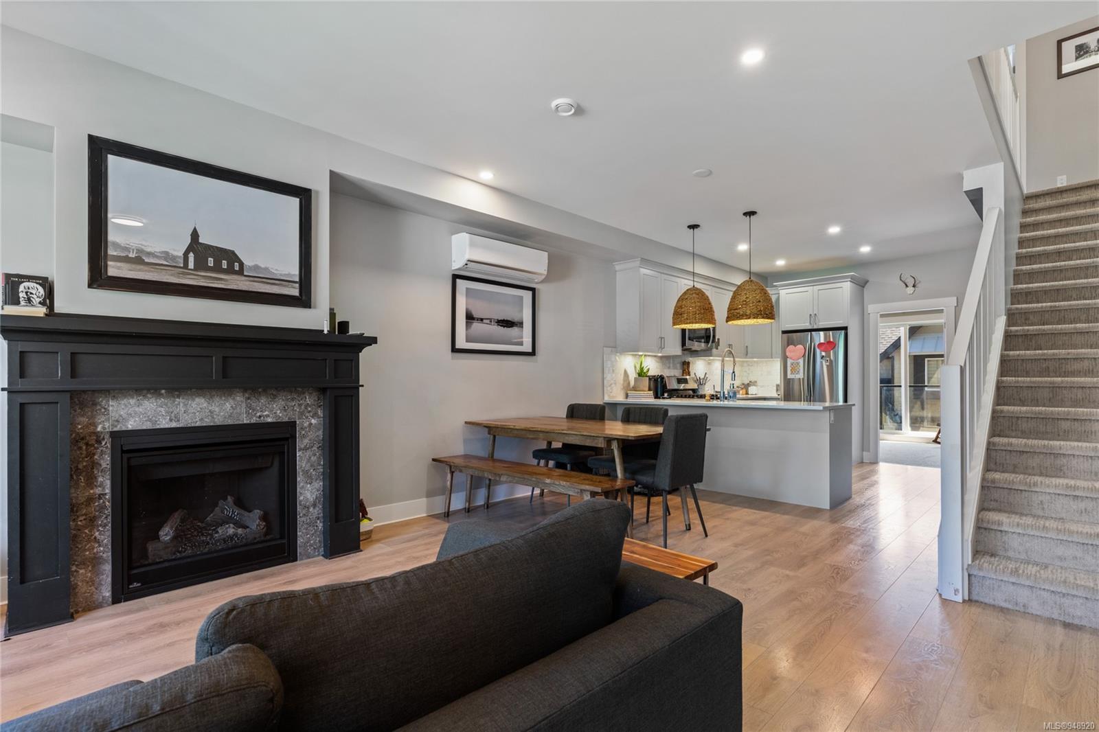 1227 Flint Avenue, Langford, BC, V9B 0Y6