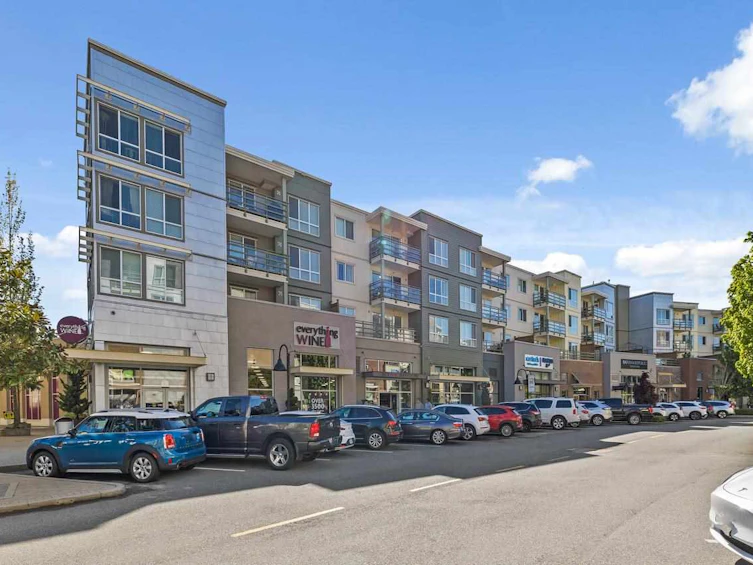 418-15735 Croydon Drive, Surrey, BC, V3Z 2L5
