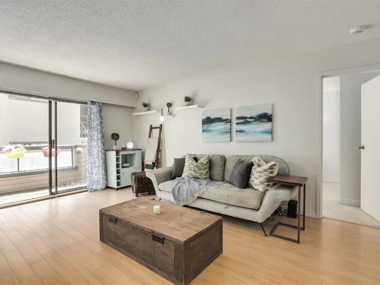 204-1930 W 3rd Avenue, Vancouver, BC, V6J 1L1