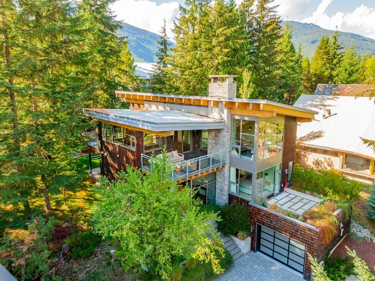 6152 Eagle Drive, Whistler, BC, V8E 0C6