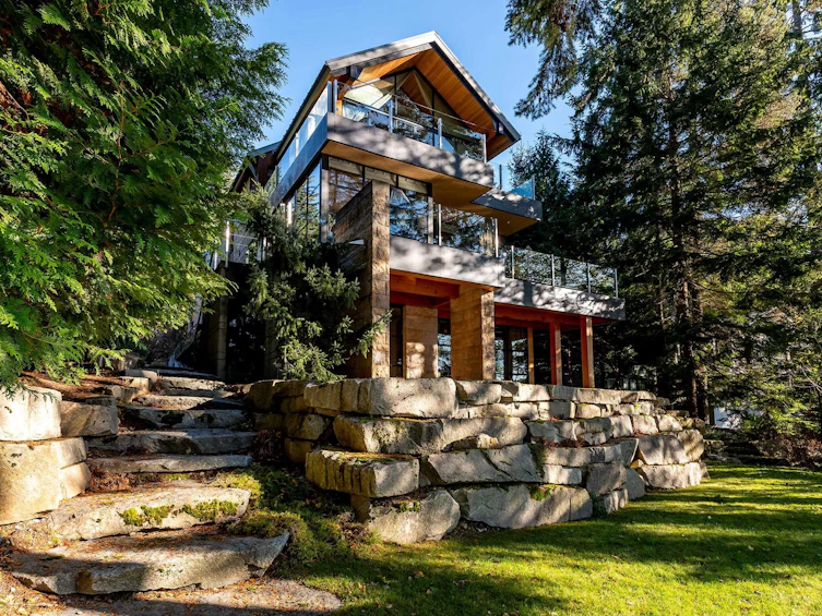 3082 St. Anton Way, Whistler, BC, V8E 0B8