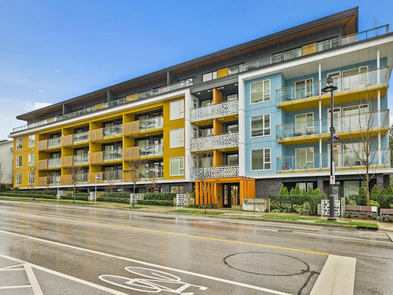 206 - 516 Foster Avenue, Coquitlam BC