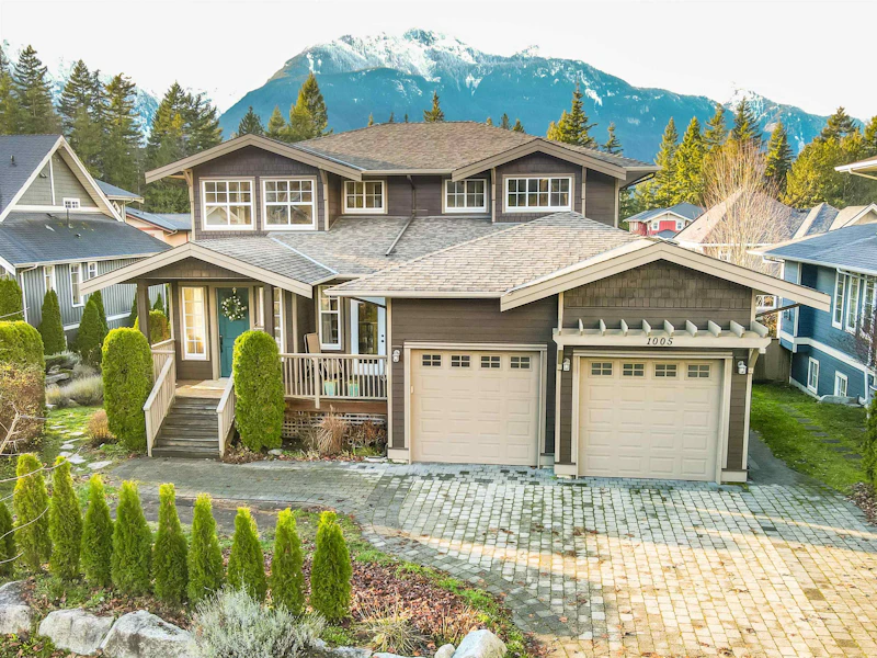 1005 Condor Place, Squamish BC V8B 0P4