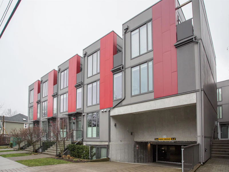 10 - 531 E 16th Avenue, Vancouver BC