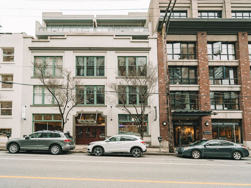 403 - 1228 Homer Street, Vancouver BC V6B 2Y5