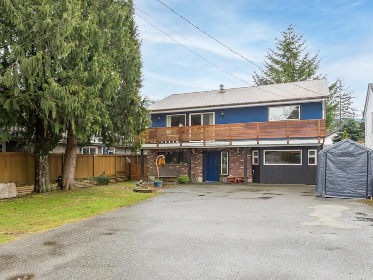 39750 Government Road, Squamish, BC, V0N 3G0