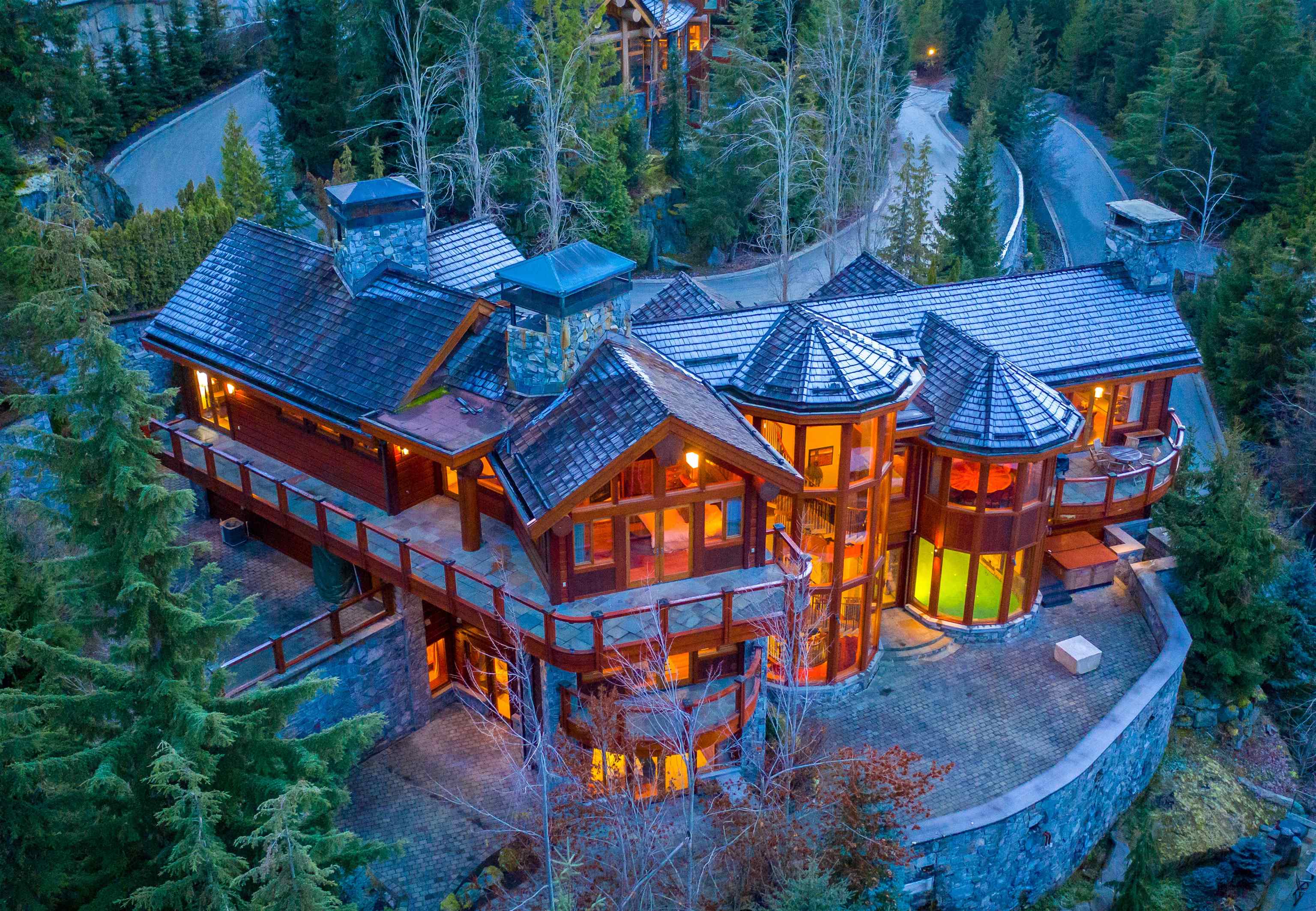 3827 Sunridge Drive, Whistler, BC, V8E 0W1