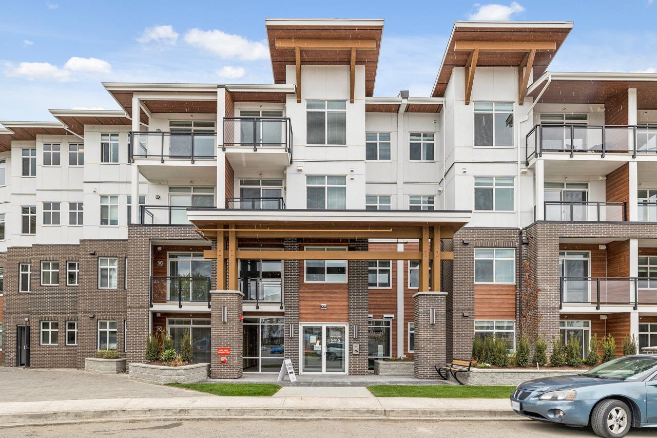 112-5415 Brydon Crescent, Langley, BC, V3A 0N4
