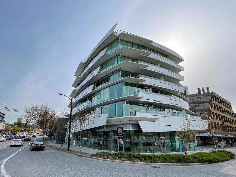 304 - 2211 Cambie Street, Vancouver BC V5Z 2T5