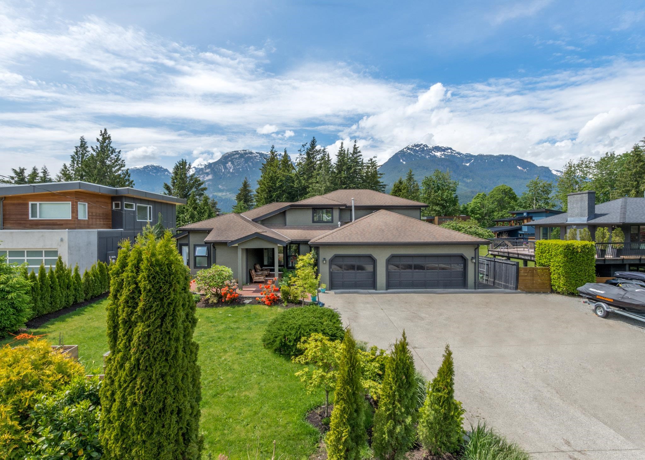 40169 Garibaldi Way, Squamish, BC, V8B 0G8