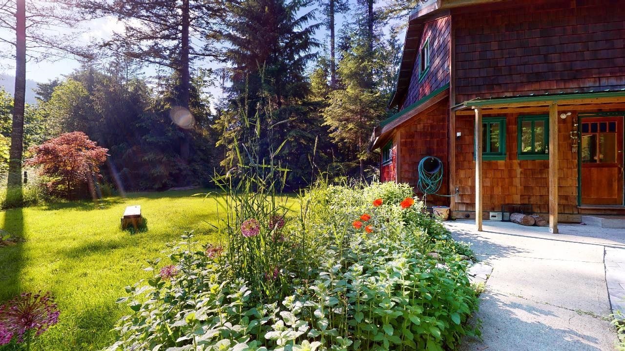 5051 Paradise Valley Road, Squamish, BC, V0N 1T0