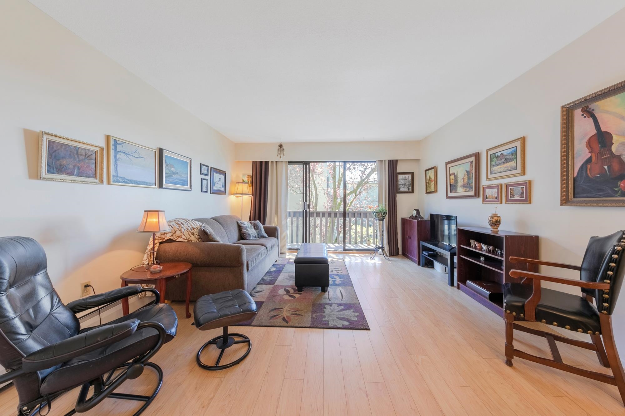 303-120 E 4th Street, North Vancouver, BC, V7L 1H6