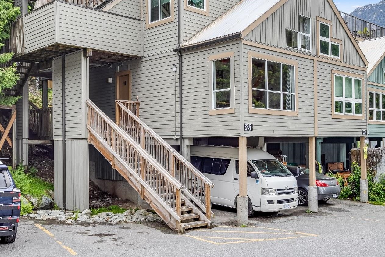 1-2219 Sapporo Drive, Whistler, BC, V8E 0B5
