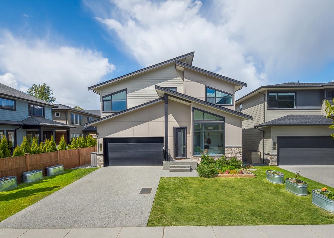 1703 Sparrow Way, Squamish, BC, V8B 0V3