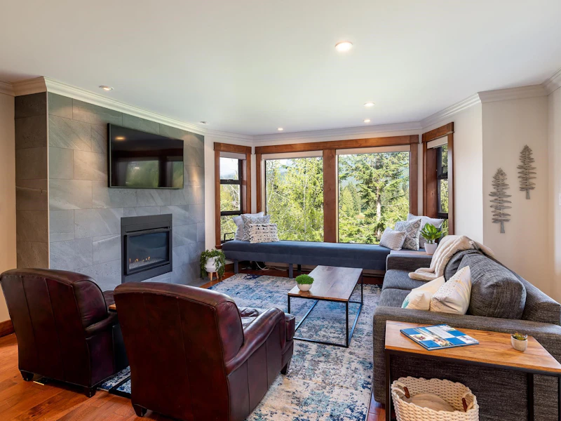 304 - 3317 Ptarmigan Place, Whistler BC V0N 1B3