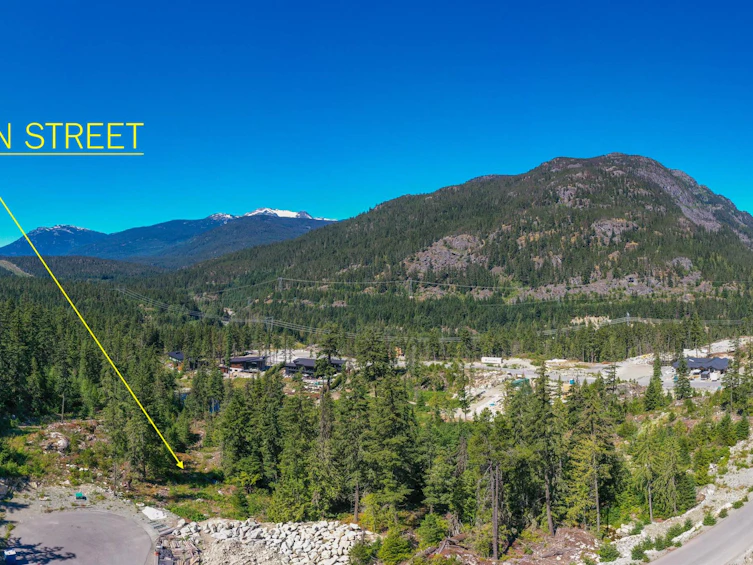 9281 Siskin Street, Whistler, BC, V8E 1M1