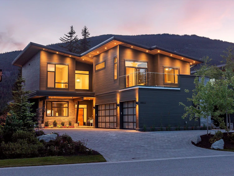 8044 Cypress Place, Whistler, BC, V0N 1B0