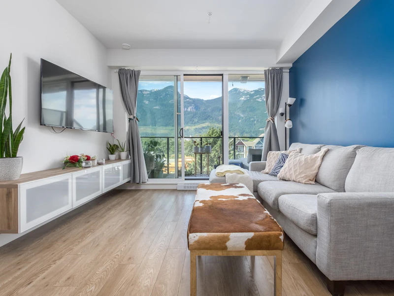 513 - 37881 Cleveland Avenue, Squamish BC
