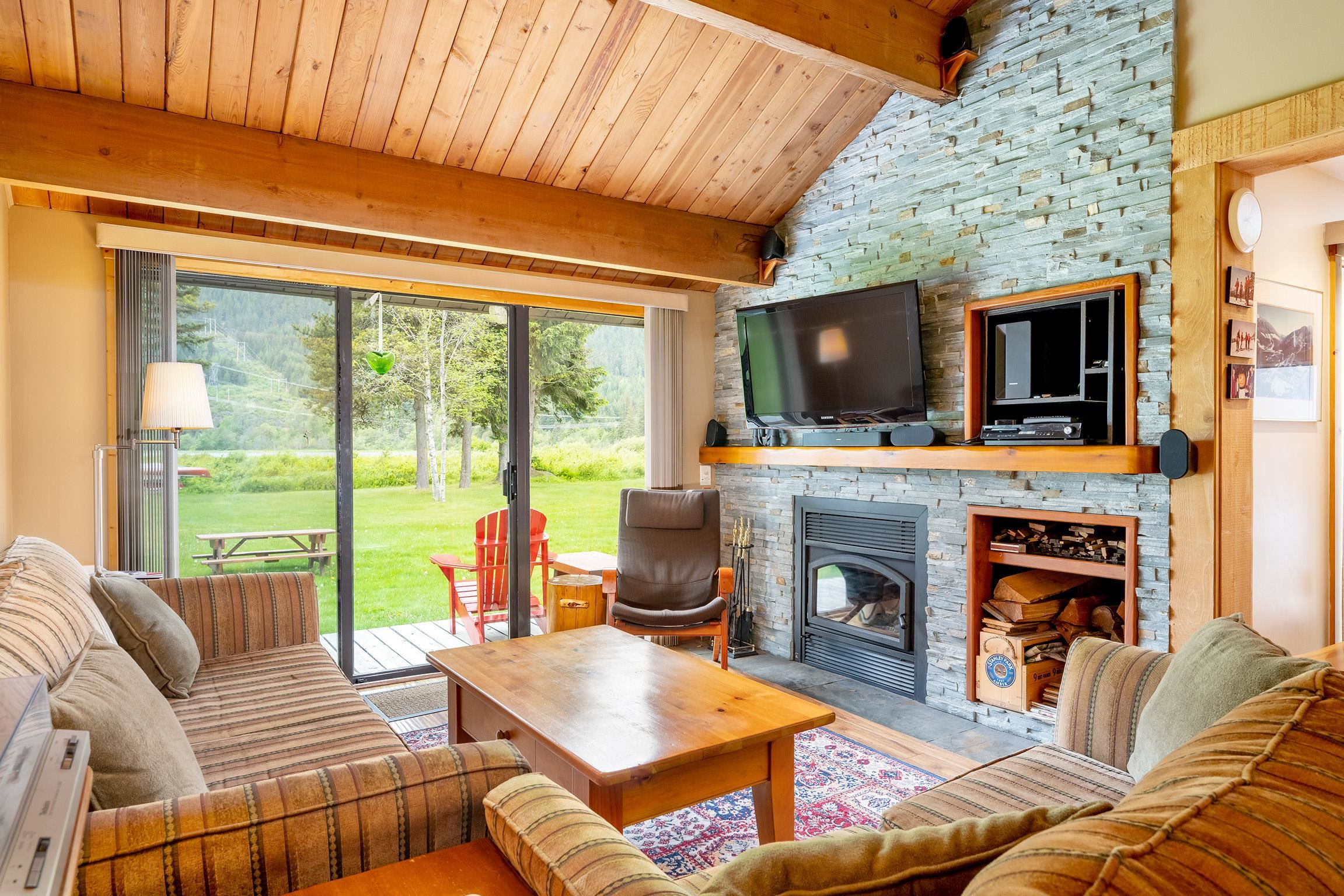 C5-6900 Crabapple Drive, Whistler, BC, V8E 0C5