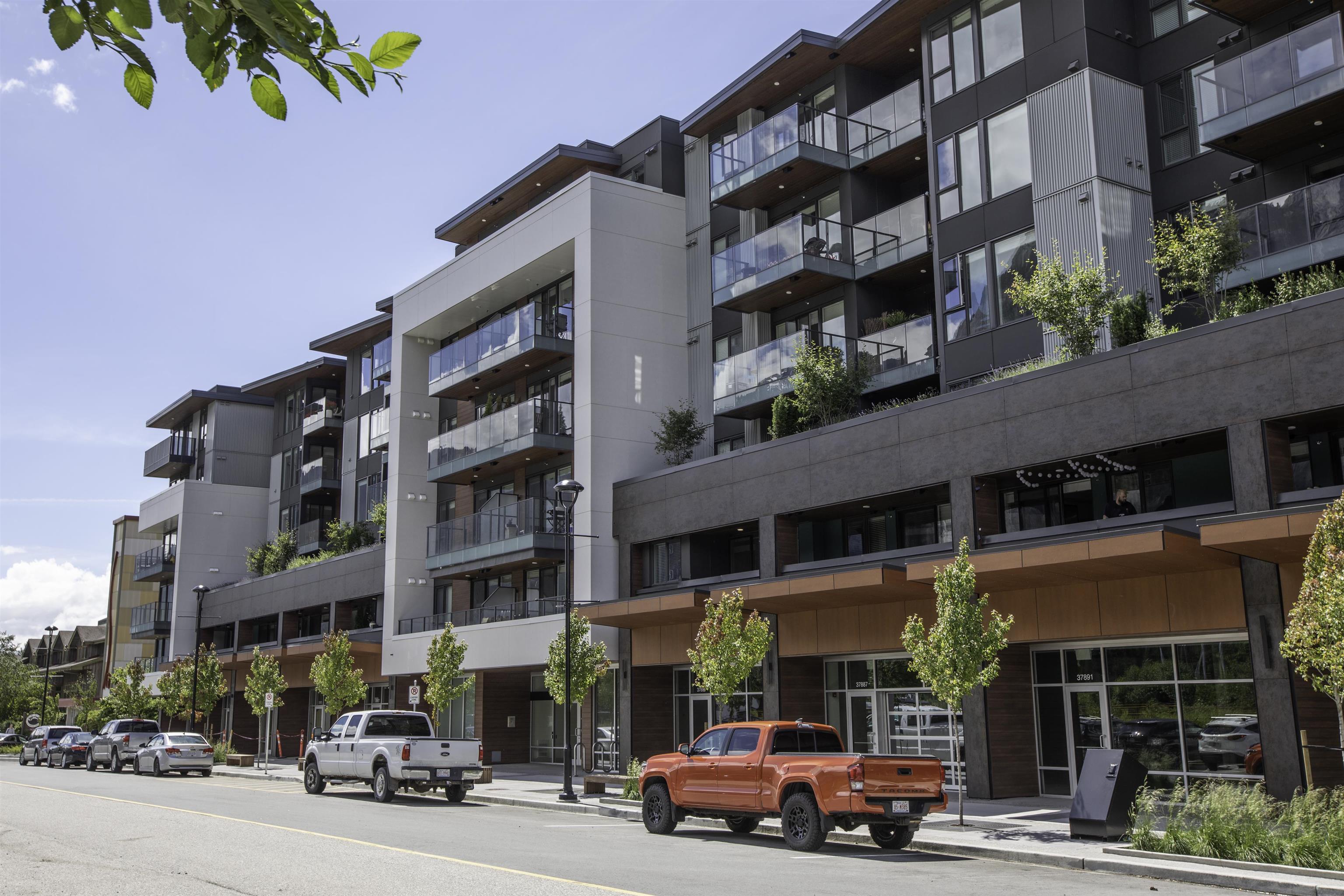 303-37881 Cleveland Avenue, Squamish, BC, V8B 0Z7