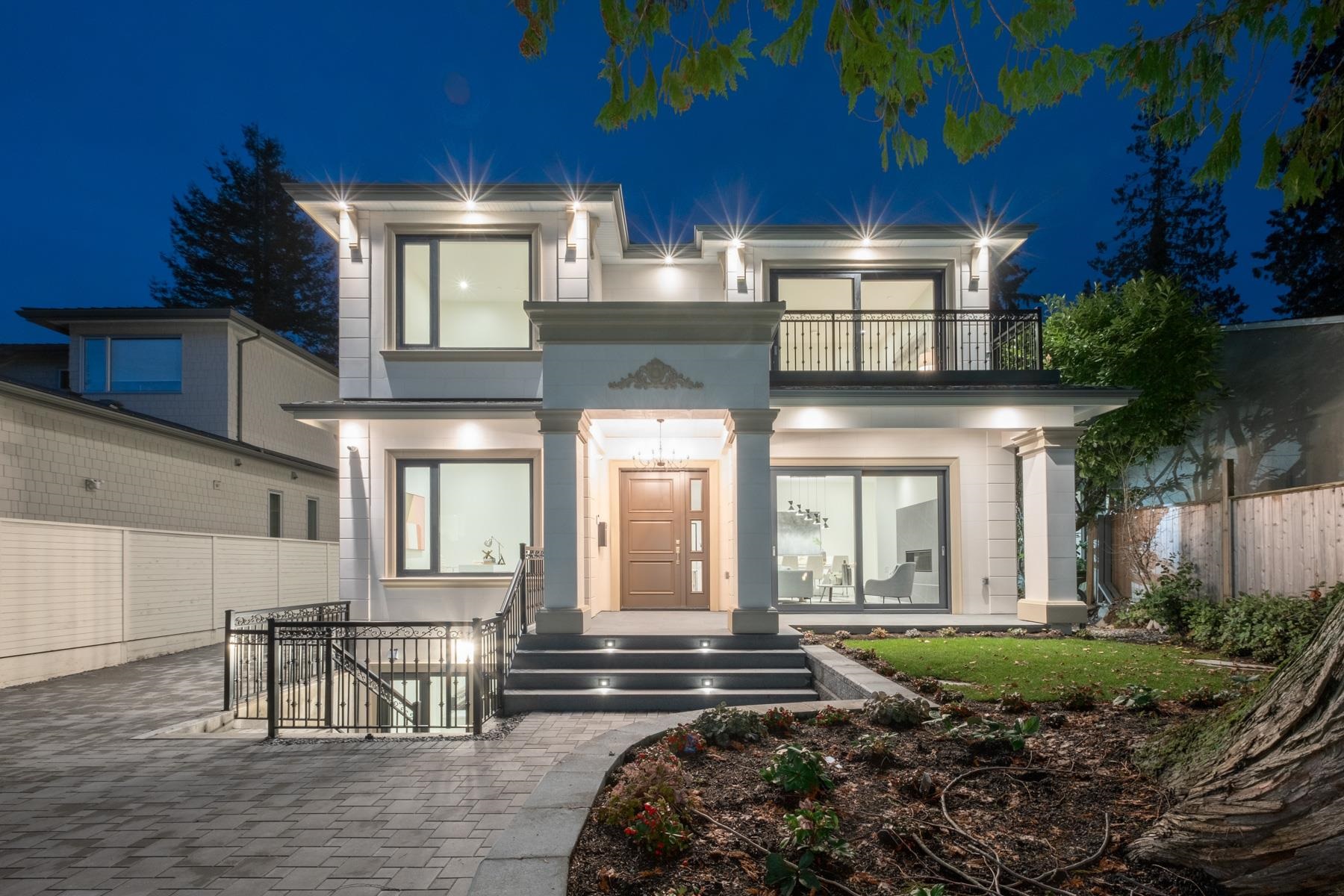 2211 Haywood Avenue, West Vancouver, BC, V7V 1X6
