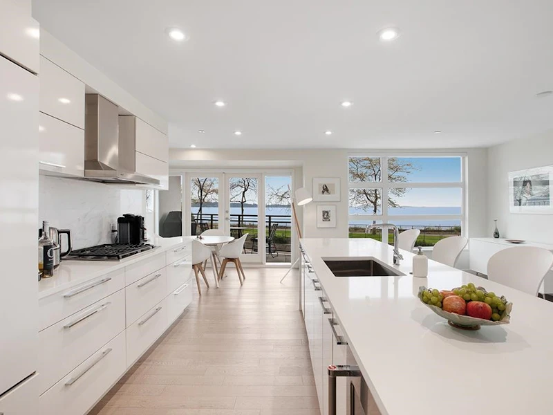 204 - 1150 Oxford Street, Surrey BC