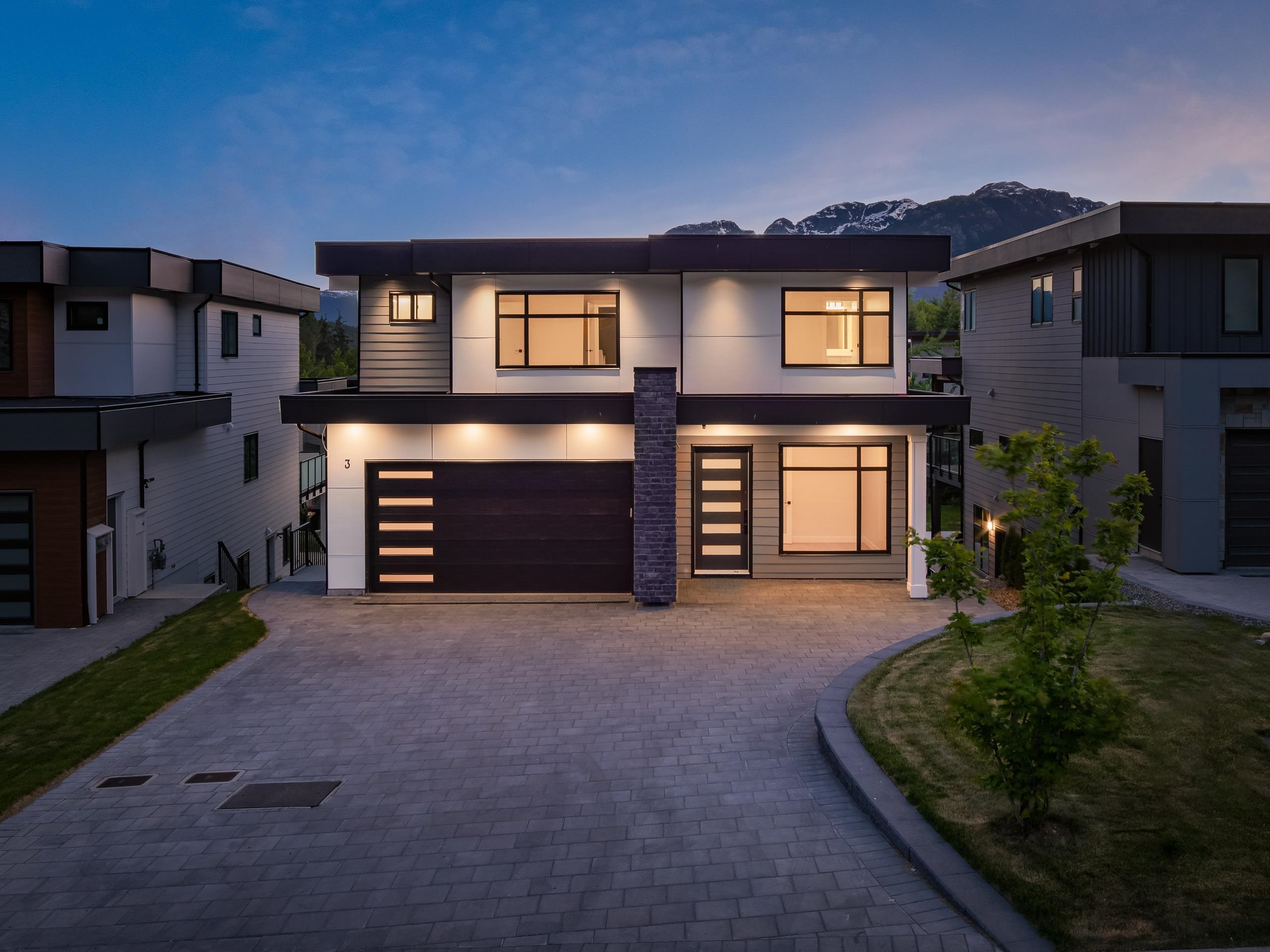 3-3385 Mamquam Road, Squamish, BC, V0N 1T0