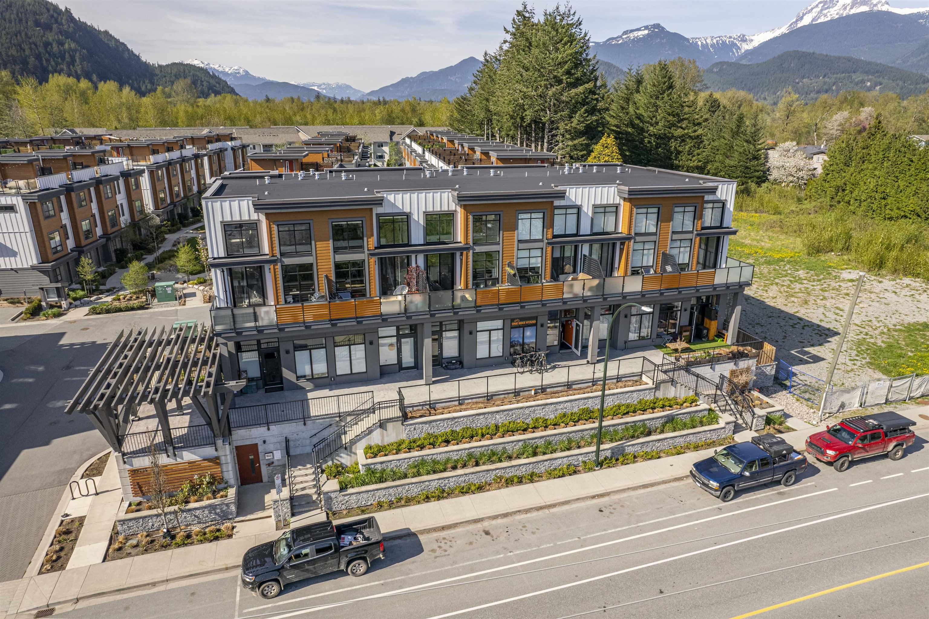 101-39771 Government Road, Squamish, BC, V8B 0G3