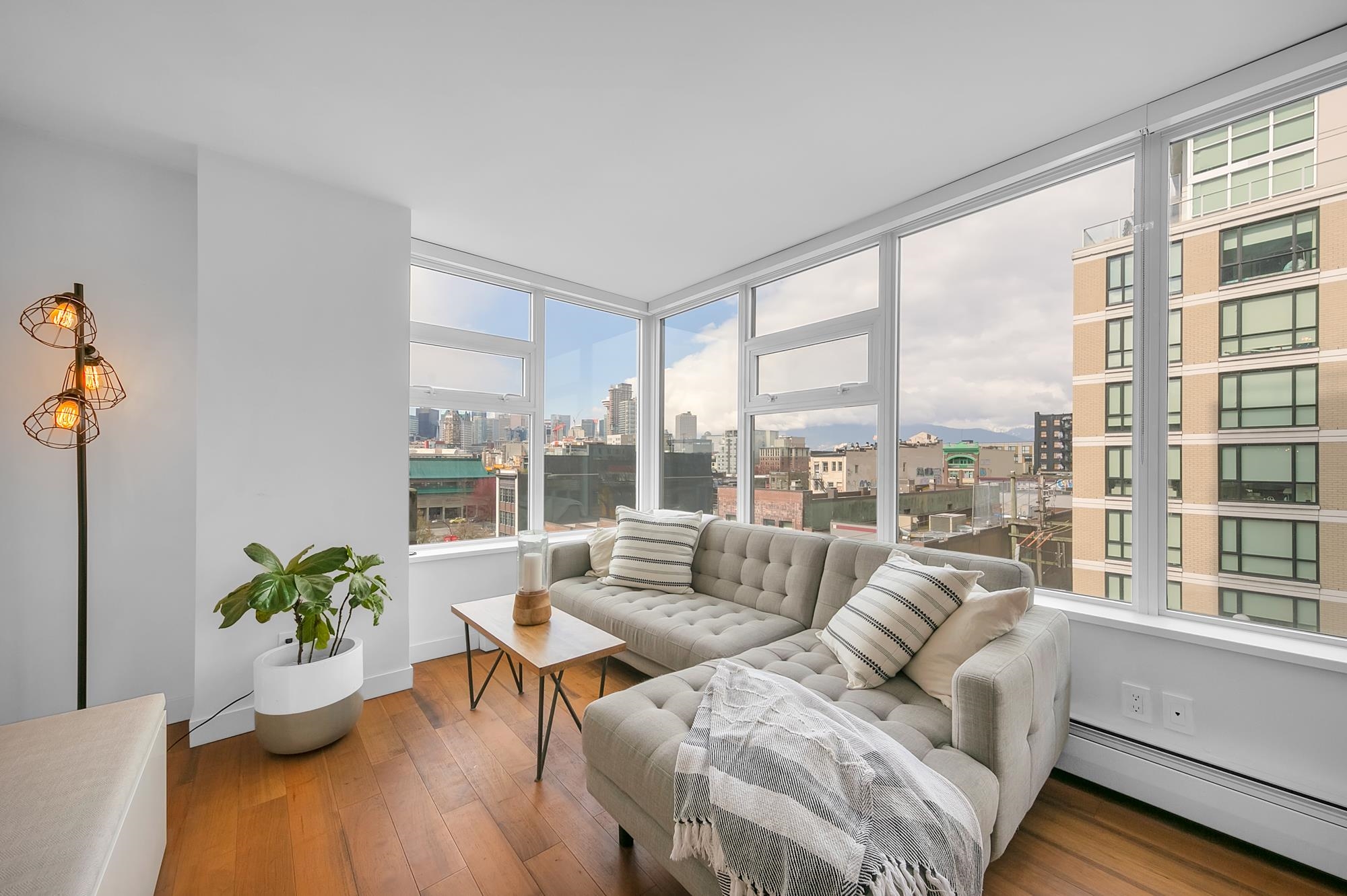 705-188 Keefer Street, Vancouver, BC, V6A 0E3