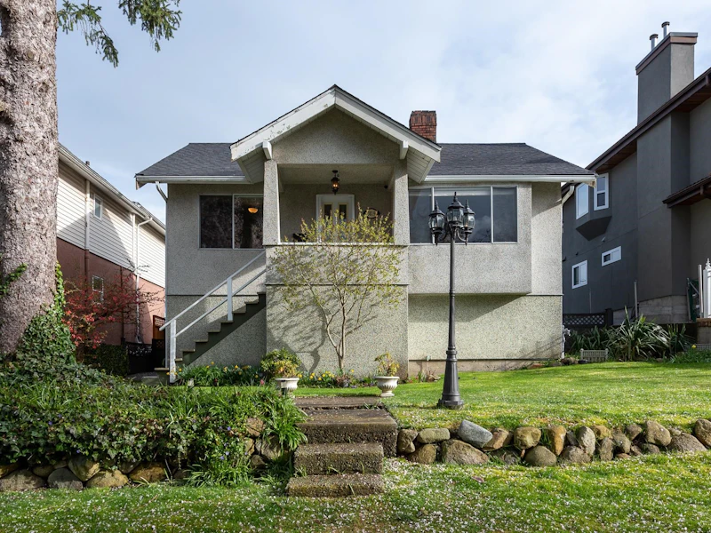 3819 Georgia Street, Burnaby BC V5C 2S7