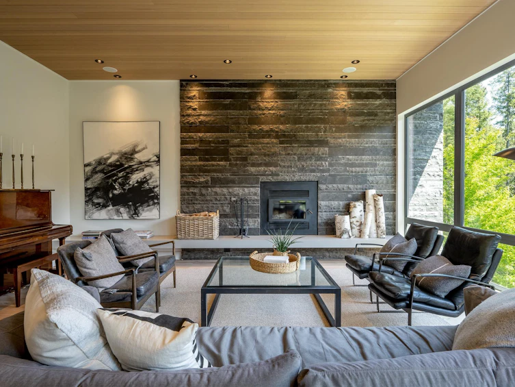 8206 Mountain View Drive, Whistler, BC, V8E 0G3
