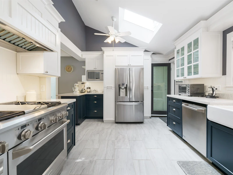 881 Heritage Boulevard, North Vancouver BC V7J 3G6
