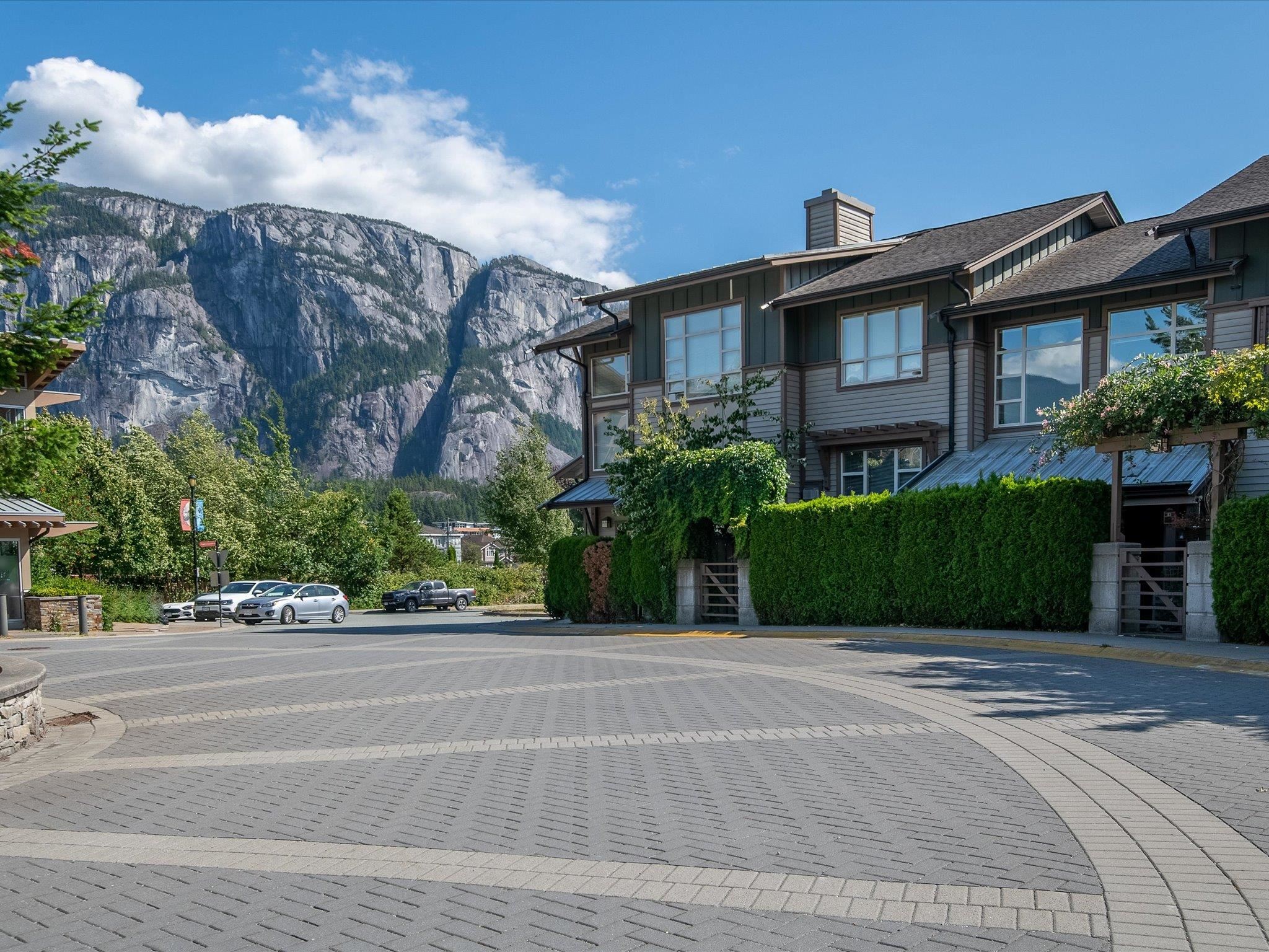 1216 Village Green Way, Squamish, BC, V8B 0N5