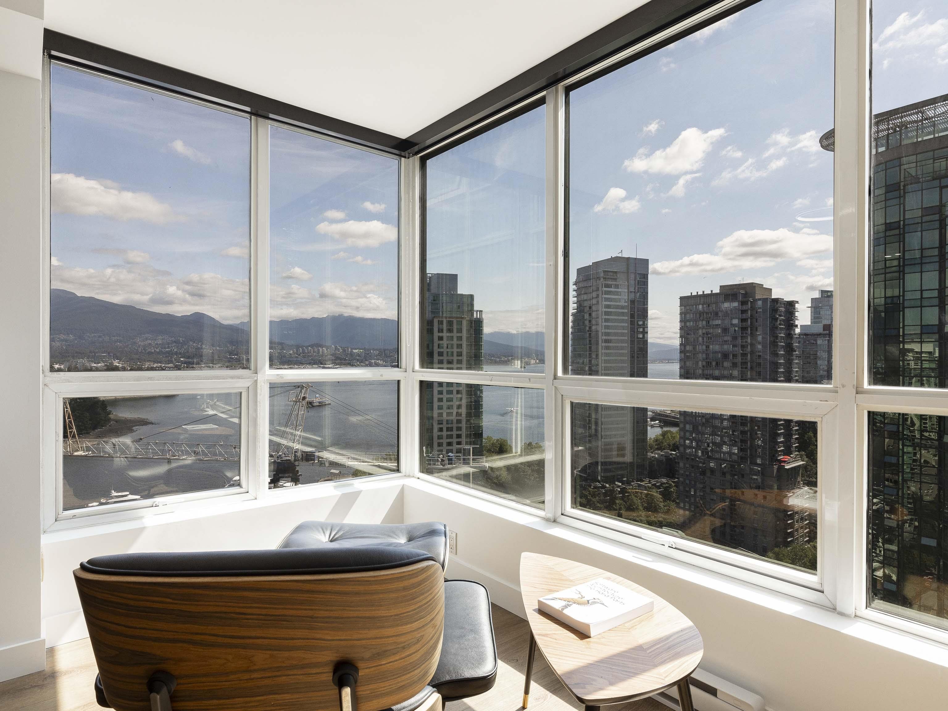 2204-588 Broughton Street, Vancouver, BC, V6G 3E3