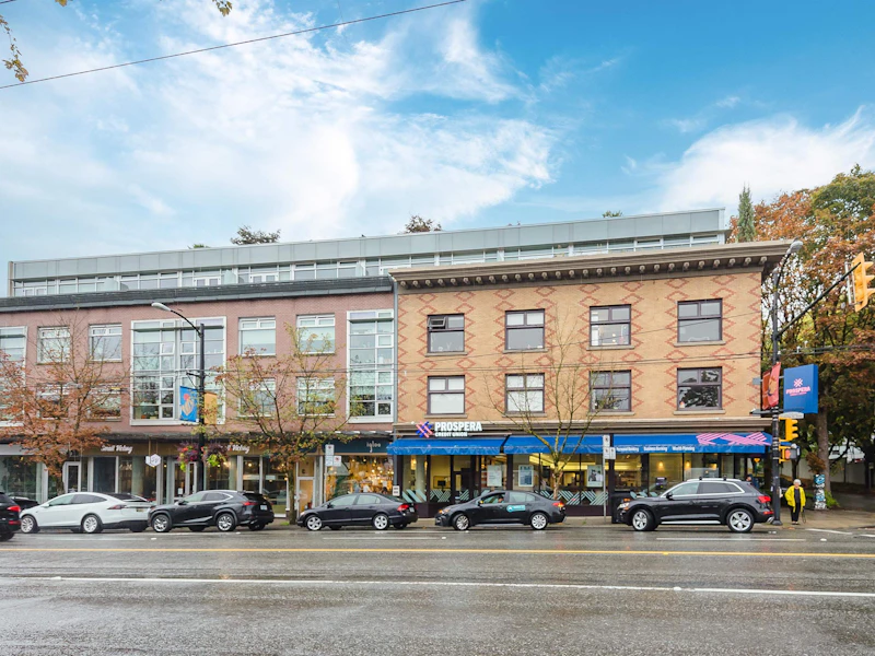 203 - 1477 W 15th Avenue, Vancouver BC V6H 1S4