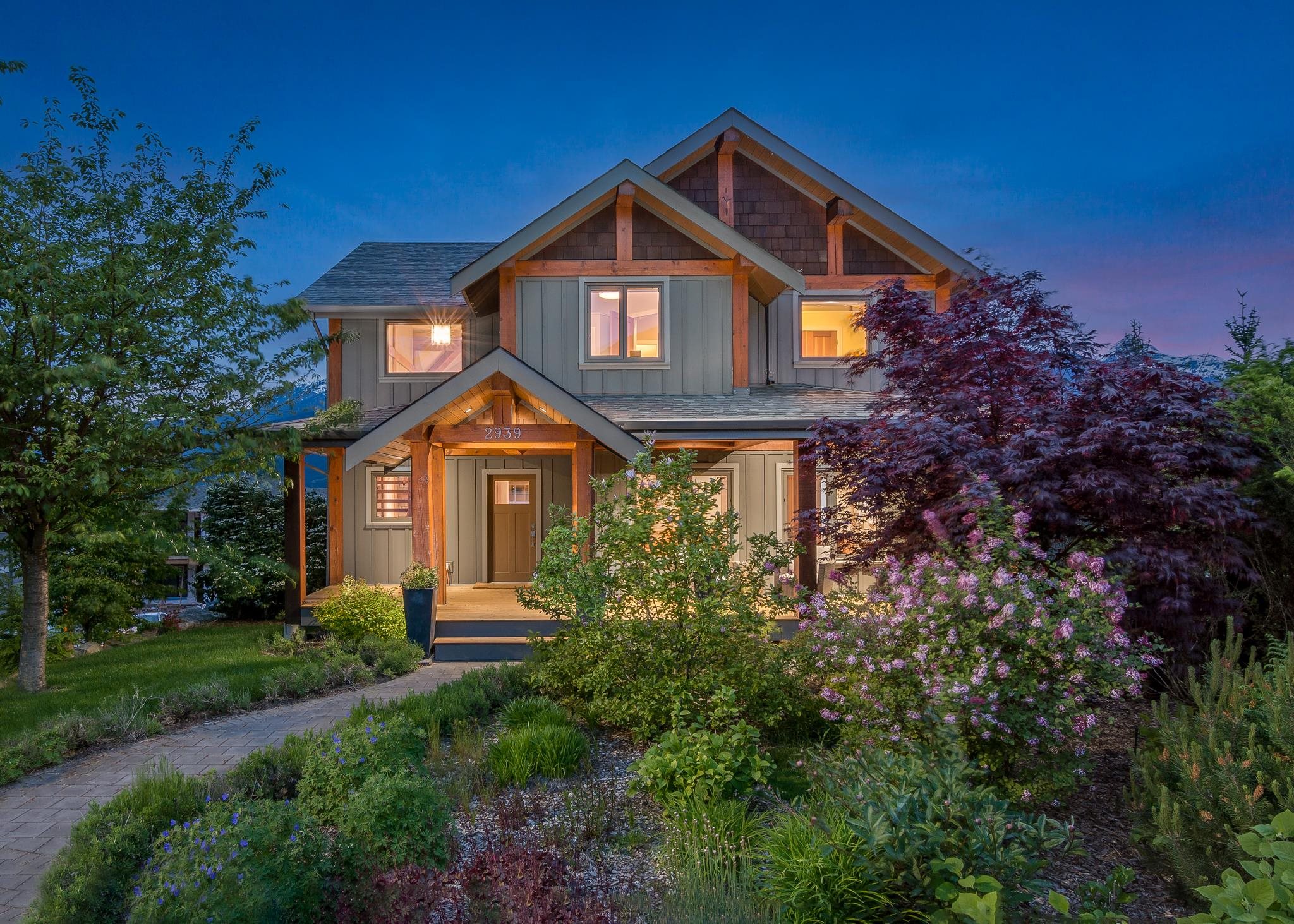2939 Strangway Place, Squamish, BC, V8B 0P8