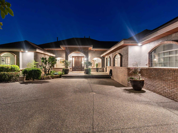 16270 77 Avenue, Surrey, BC, V4N 0L2