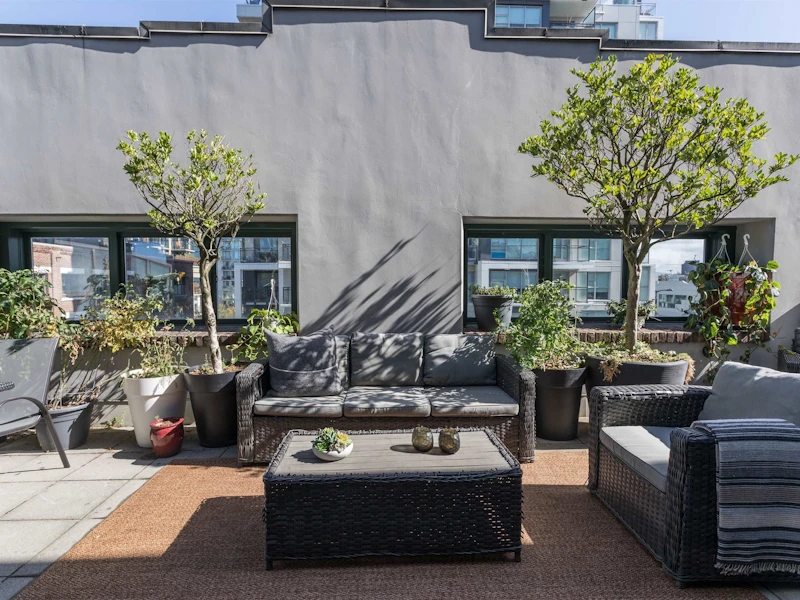 306 - 429 W 2nd Avenue, Vancouver BC V5Y 1E3