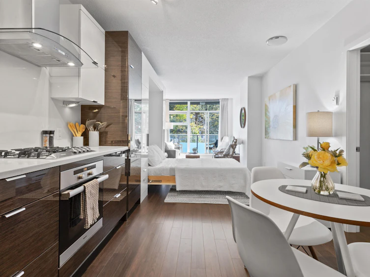 312-1777 W 7th Avenue, Vancouver, BC, V6J 0E5