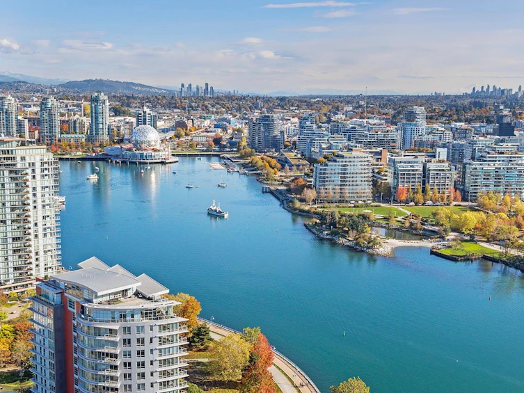 3902-1033 Marinaside Crescent, Vancouver, BC, V6Z 3A3