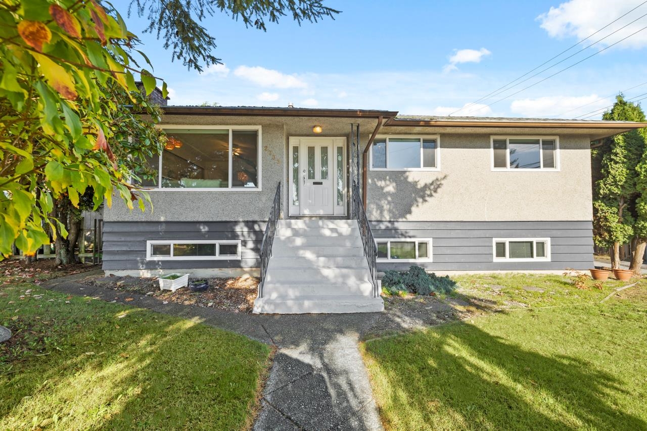 2733 Kempton Place, Vancouver, BC, V5S 2A7