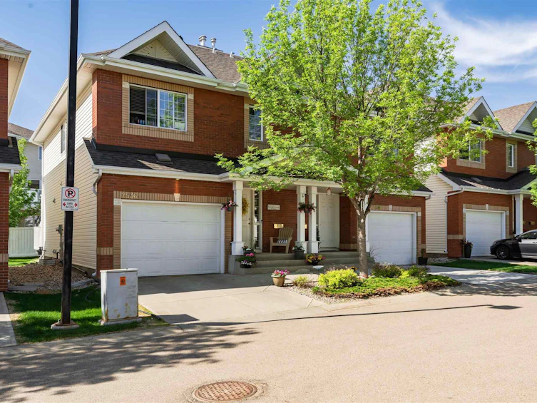 2536 Rabbit Hill Road, Edmonton, AB, T6R 2Y9