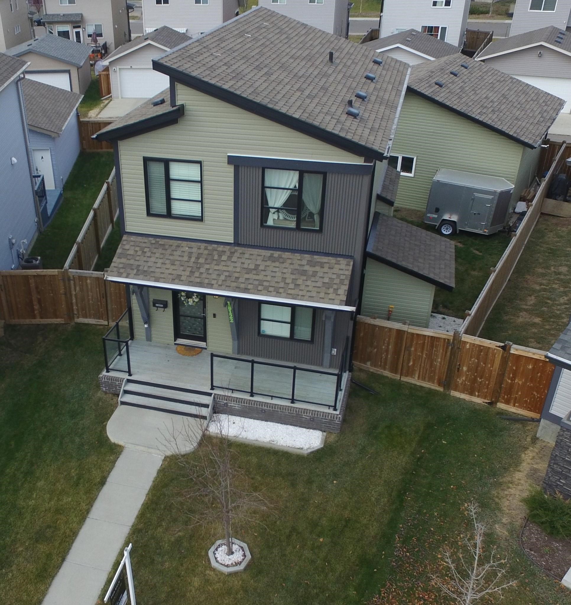 18122 76a Street, Edmonton, AB, T5Z 0L8