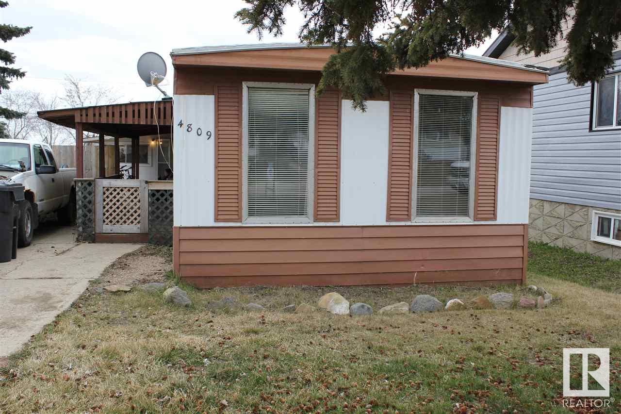 For Sale 4809 52 Avenue, Elk Point, AB REW