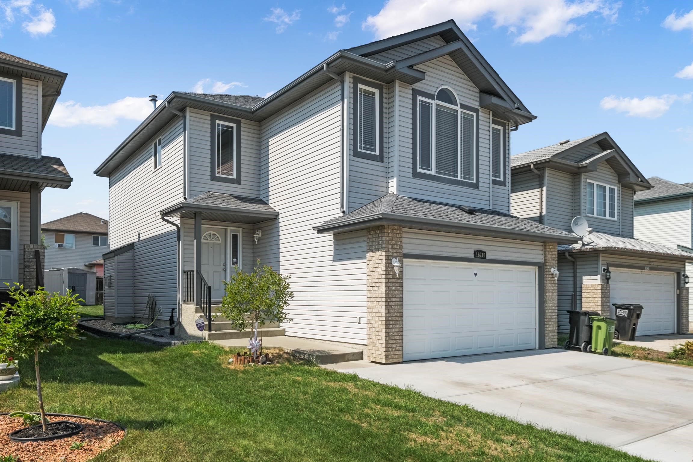 16218 48 Street, Edmonton, AB, T5Y 3H6